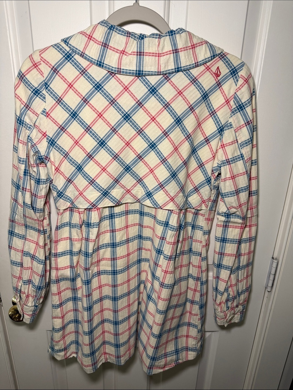 Volcom Cream Plaid Button-Front Shacket - Picture 5 of 8